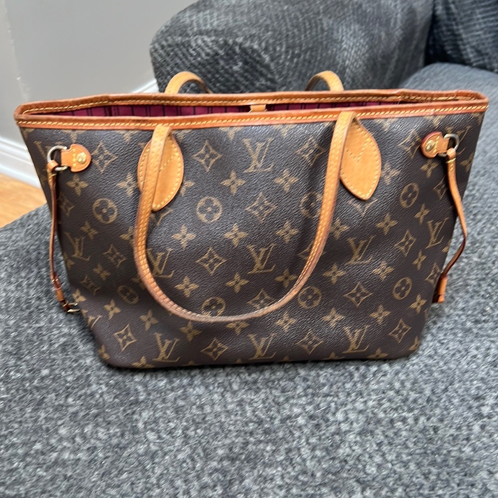 🌟Price Drop🌟 Louis Vuitton PM Neverfull